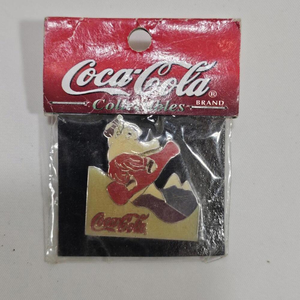 Coca-Cola Polar Bear Riding Coke Bottle Enamel Vintage Pin - New in Package - Picture 2 of 3